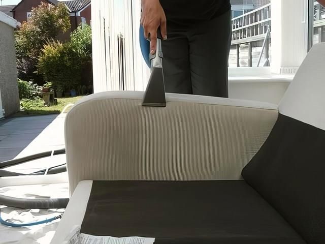 Sofa Upholstery Cleaners in Driffield