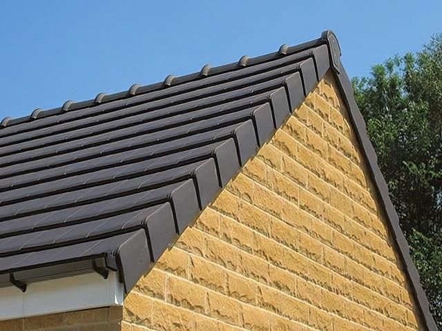 roof-cleaning-1-kireth-ai